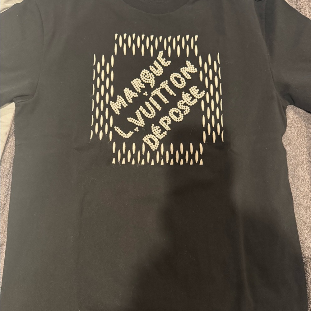 Louis Vuitton tee shirt